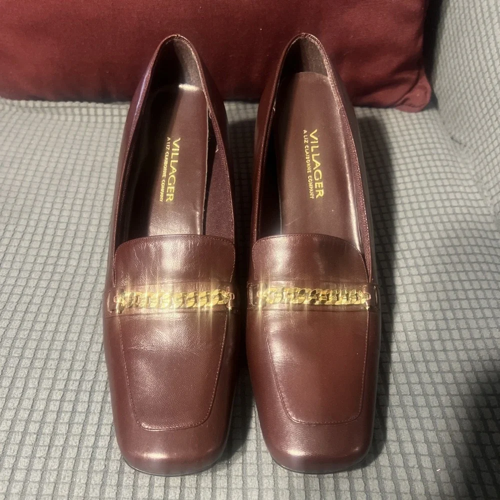 Villager A Liz Claiborne Company Shoes Size 8.5